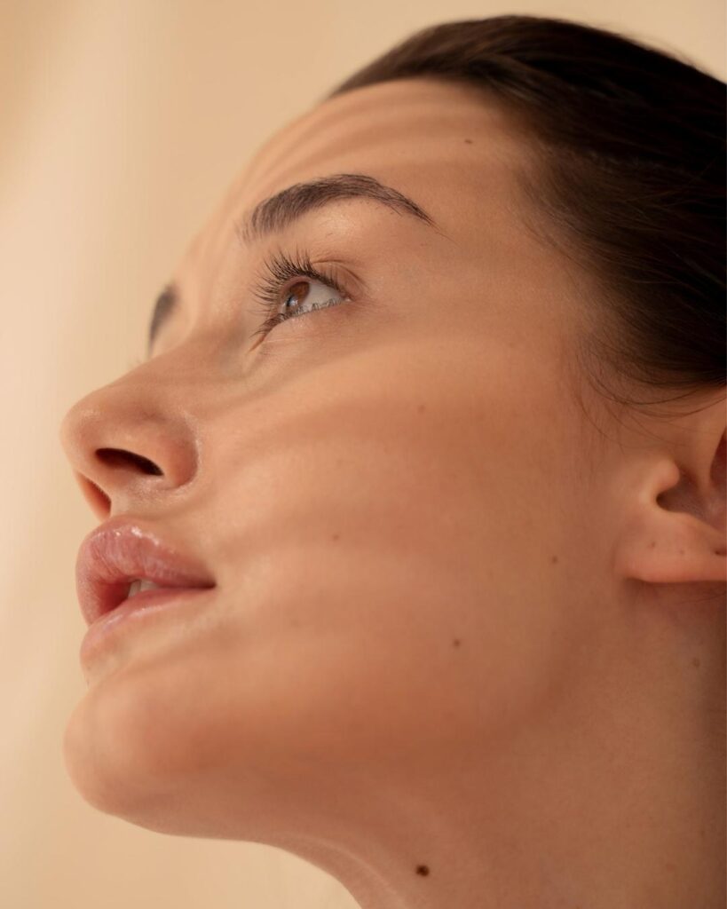 routine anti-âge visage femme 40 ans - protocole Expert│Bodylumi Paris